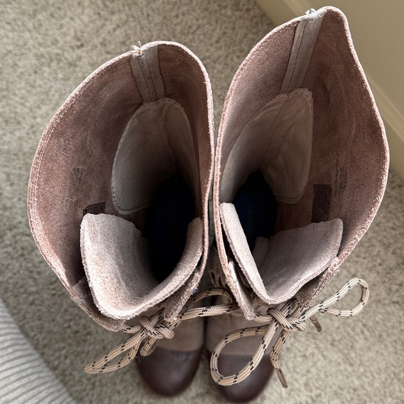 Sorel Cate The Great Tall LaceUp Lug Sole Wedge Boot Style NL2175-227 Size US8.5 - Picture 11 of 17